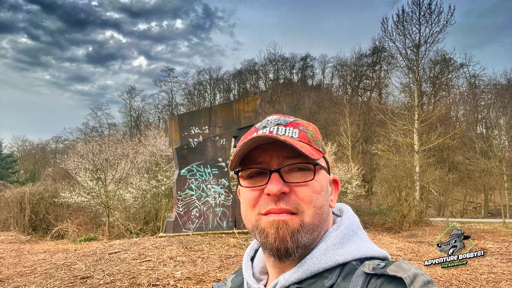 Luftschutzbunker bzw. Stollen!